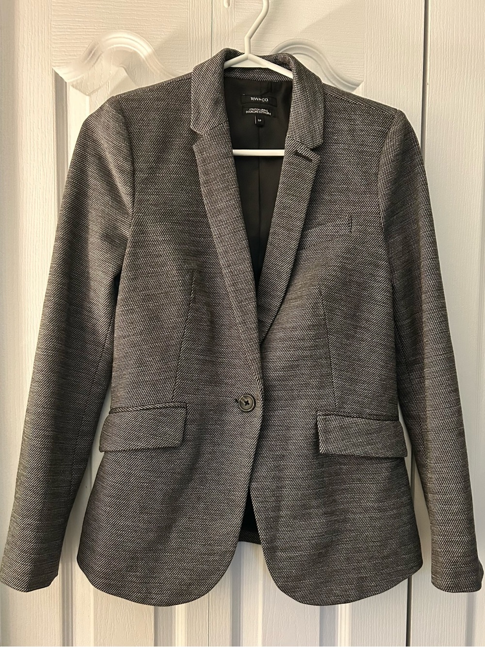 RW&CO Taupe/Gray Single-Button Blazer